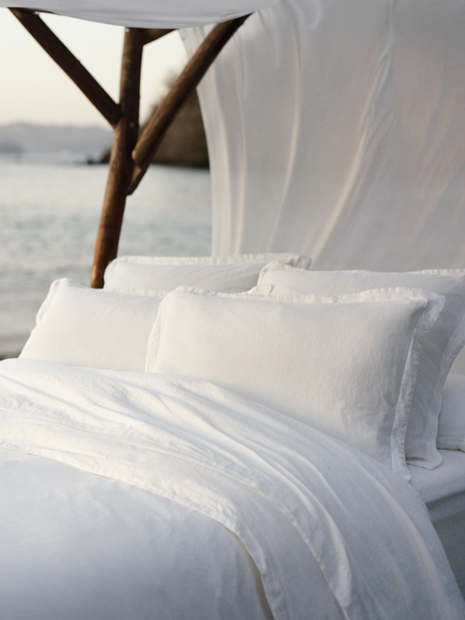 Acacia Dream Set - Four Seasons At Home
