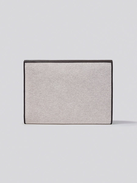 The Laptop Sleeve - Four Seasons At Home