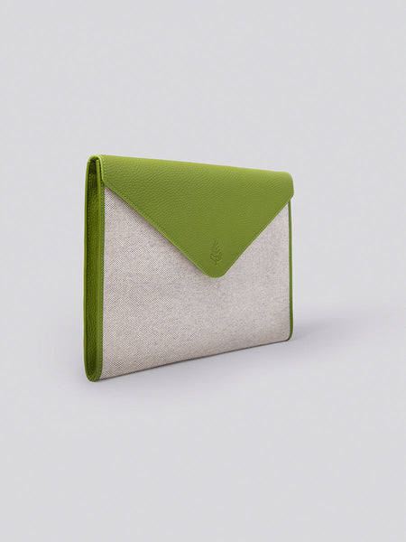 The Laptop Sleeve - Four Seasons At Home